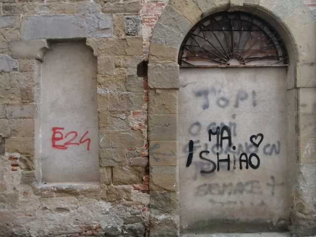 Street Art, due nuovi interventi all’insegna di Piero della Francesca