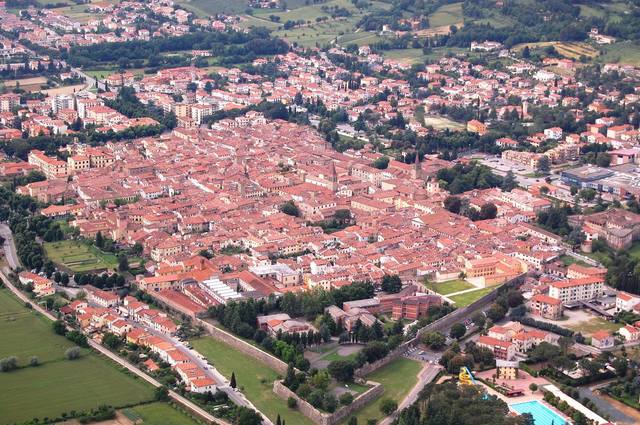 Il cordoglio dell'amministrazione comunale di Sansepolcro per la scomparsa di Carlo Spini e Gabriella Viciani